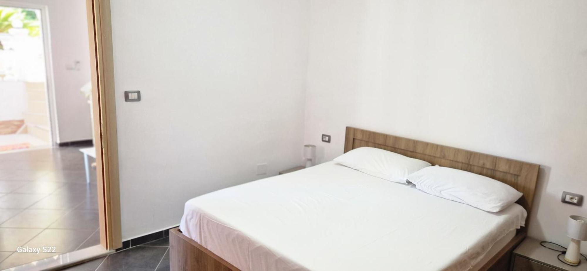 Sala Apartment'S Sarande Bagian luar foto