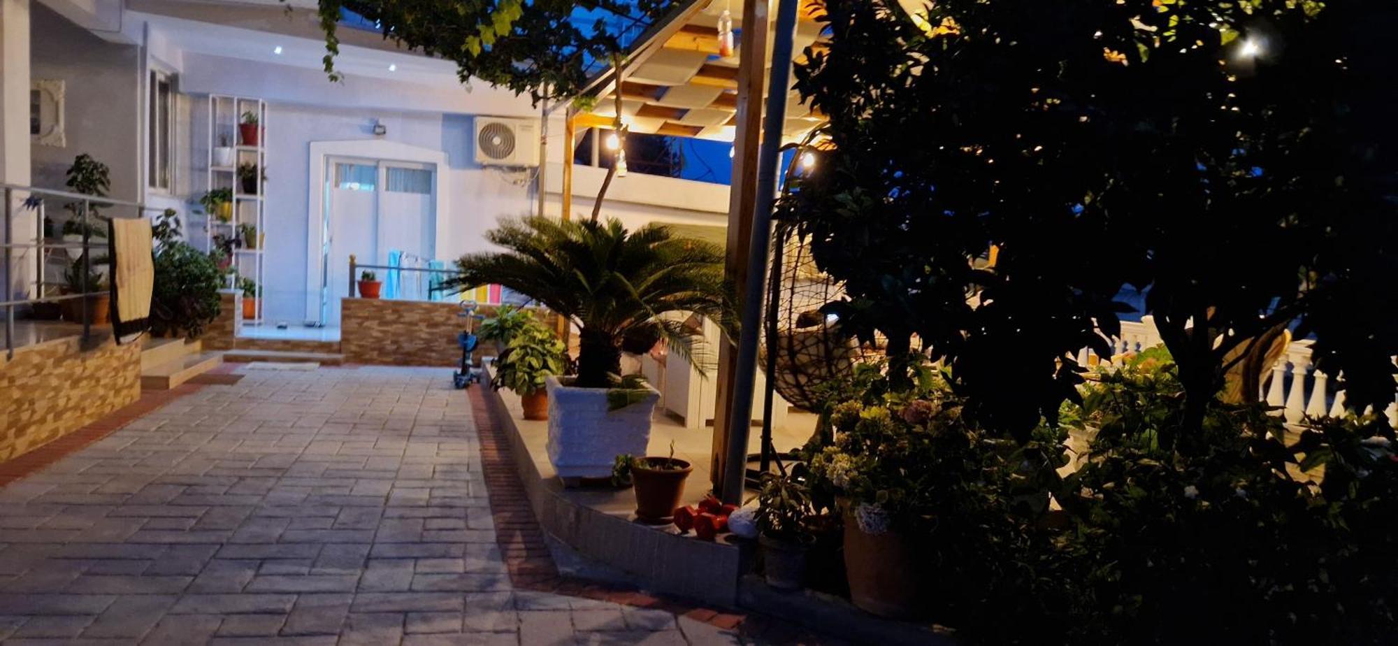 Sala Apartment'S Sarande Bagian luar foto