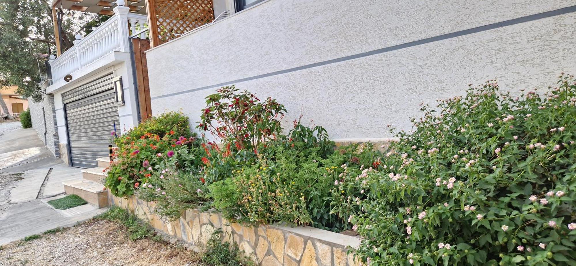 Sala Apartment'S Sarande Bagian luar foto